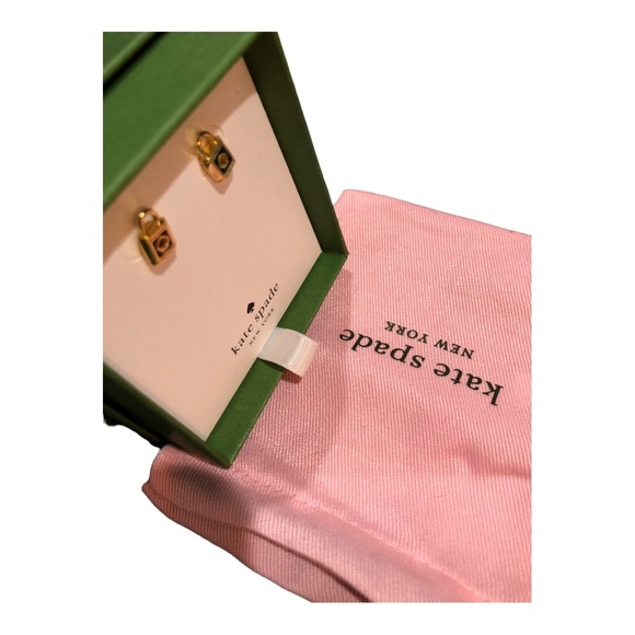 Kate Spade New York Gold Lock and Spade Studs Earrings with box & dust bag new - Picture 9 of 15